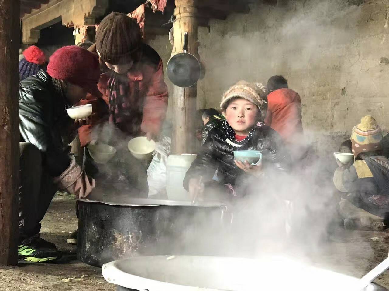长沙睿博新媒体营销策划有限公司公益回顾丨家国同欢月同圆 温暖满载甘孜州(图10) 长沙睿博新媒体营销策划有限公司公益回顾丨家国同欢月同圆 温暖满载甘孜州(图10)